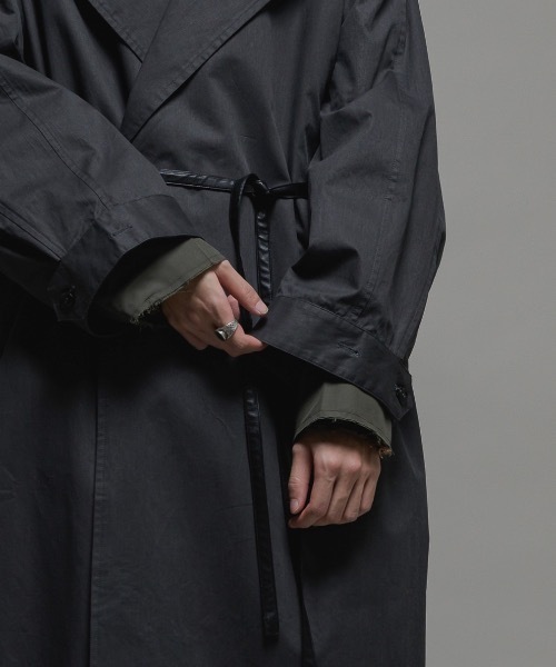 CASPER JOHN（キャスパージョン）の「Layered double chester coat/レイヤードダブルチェスターコート（チェスターコート・メンズ・ブラック/ネイビー・LARGE/MEDIUM/SMALL/X-SMALL）」の5枚目の写真