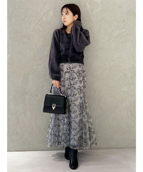 MERCURYDUO（マーキュリーデュオ）の「ミニシャギーロングスリーブニットカーディガン（カーディガン/ボレロ・レディース・グレー/アイボリー・FREE）」の3枚目の写真