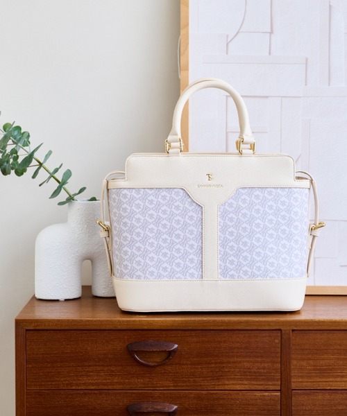 SAMANTHAVEGA(サマンサベガ)の「クロスプリントハンドバッグ(小)(ハンドバッグ・レディース・ブラック/グレイッシュベージュ/ホワイト・FREE)」の9枚目の写真