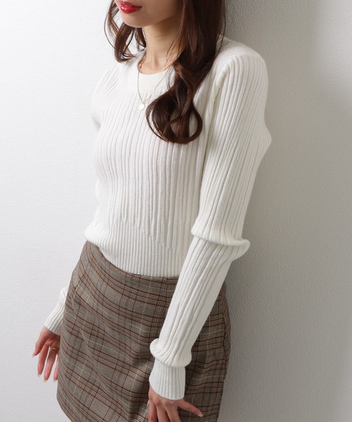 Lace Ladies(レースレディース)の「クルーネック タイトシルエット シンプル リブ ニット トップス(ニット/セーター・レディース・モカ/ホワイト/アイボリー/グレイッシュベージュ/ブラック・FREE)」の14枚目の写真