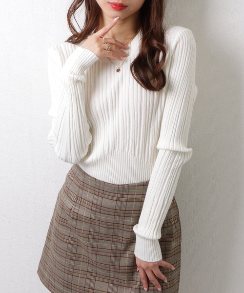 Lace Ladies(レースレディース)の「クルーネック タイトシルエット シンプル リブ ニット トップス(ニット/セーター・レディース・モカ/ホワイト/アイボリー/グレイッシュベージュ/ブラック・FREE)」の16枚目の写真