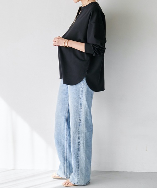 Emma Taylor(エマテイラー)の「ライトダンボールジップキーネックプルオーバー(Tシャツ/カットソー・レディース・ホワイト/ブラック/ライトベージュ・FREE)」の13枚目の写真