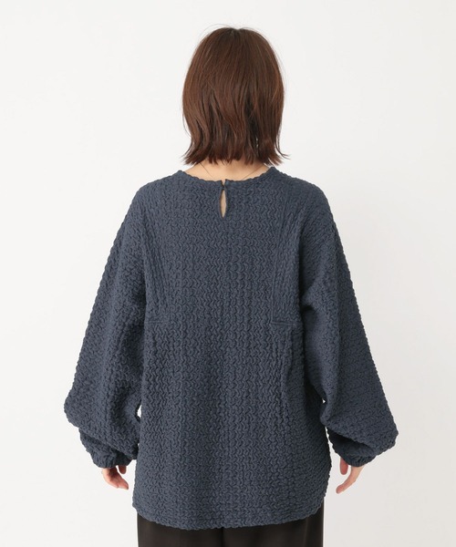 studio CLIP（スタディオクリップ）の「ブラウス見えぽこぽこプルオーバー《オケージョン2025》（Tシャツ/カットソー・レディース・オフホワイト/ネイビー・FREE）」の12枚目の写真