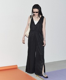 Solace | Vネックオールインワン(サロペット/オーバーオール)