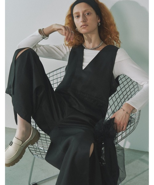 Solace（ソレイス）の「Vネックオールインワン（サロペット/オーバーオール・レディース・グレー/ブラック・FREE）」の8枚目の写真