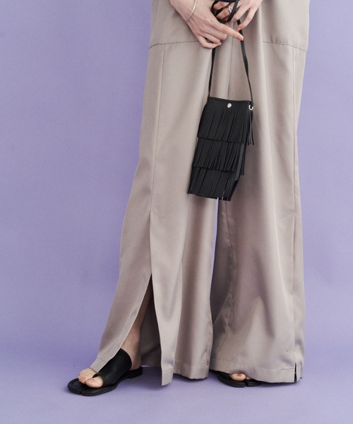 Solace（ソレイス）の「Vネックオールインワン（サロペット/オーバーオール・レディース・グレー/ブラック・FREE）」の22枚目の写真