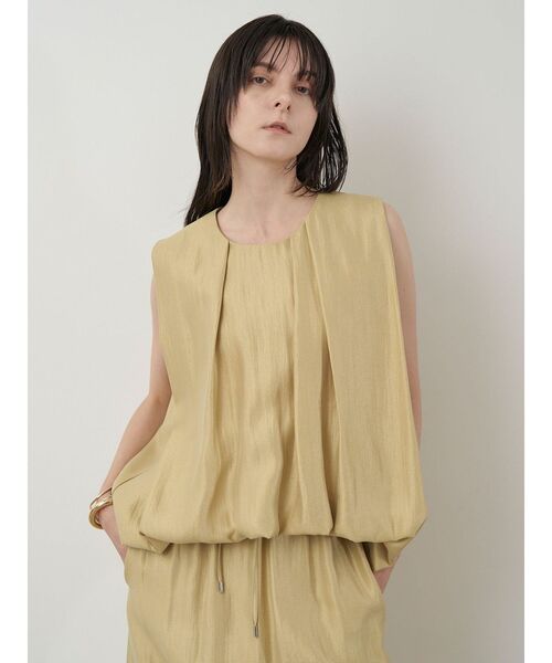 ELENDEEK（エレンディーク）の「シャイニーバルーンブラウス【セットアップ対応】（シャツ/ブラウス・レディース・ブラック/ライトブルー/イエロー/ベージュ・FREE）」の15枚目の写真