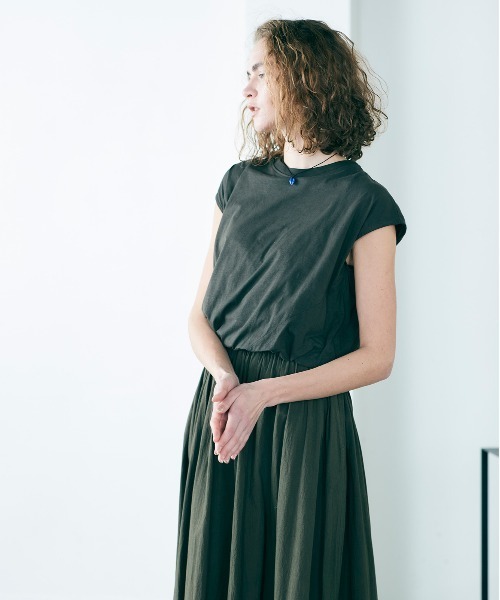 WALANCE（ワランス）の「organic cotton jersey asymmetry tee（タンクトップ・レディース・ブラック系その他/スミクロ/インディゴブルー・FREE）」の3枚目の写真
