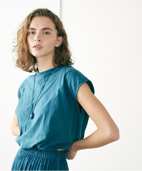 WALANCE（ワランス）の「organic cotton jersey asymmetry tee（タンクトップ・レディース・ブラック系その他/スミクロ/インディゴブルー・FREE）」の2枚目の写真