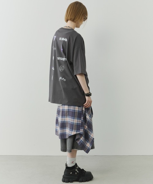 AIVER（アイバー）の「AIVER　スポンサーS/S TEE（Tシャツ/カットソー・メンズ・ホワイト/ブラック/チャコールグレー・SMALL/MEDIUM/LARGE）」の21枚目の写真