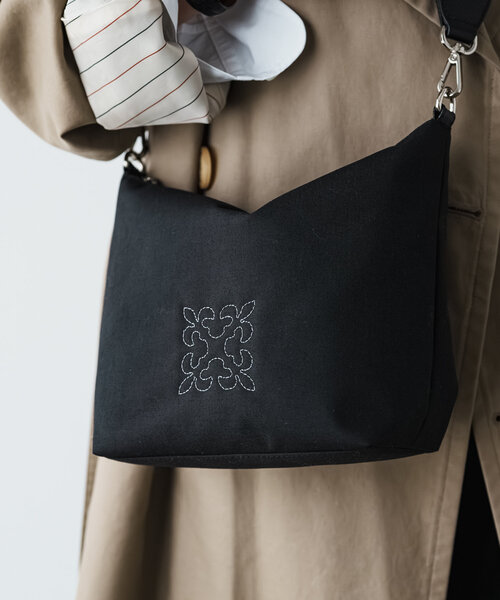 russet（ラシット）の「コーデュラナイロン2WAYシンプルショルダー