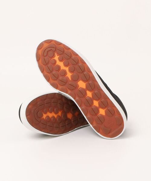 Timberland(ティンバーランド)の「《Timberland》EMERSON STREET Chukka(ブーツ・メンズ・ベージュ系その他/ブラック・US8/US8.5/US9.5/US9/US10/US7.5)」の4枚目の写真