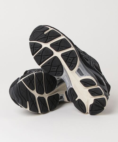 ASICS(アシックス)の「GEL-NYC/ ゲルエヌワイシー(スニーカー・メンズ・ブラック×グレー・23/25.5/24/30.5/28/27/24.5/27.5/28.5/29.5/29/26.5/26/25/23.5)」の11枚目の写真
