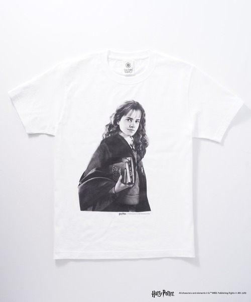 CULTURE SUPPLY（カルチャー サプライ）の「Harry Potter Tee / Hermione（Tシャツ/カットソー・メンズ・ホワイト/ブラック・MEDIUM/LARGE/X-LARGE/SHORT）」の2枚目の写真