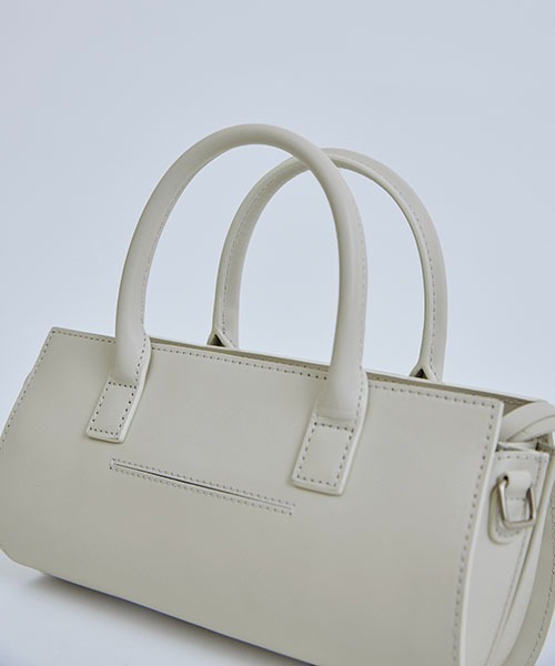 WILLFULLY（ウィルフリー）の「cylinder real leather mulch bag