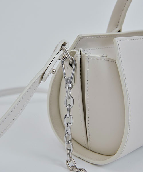 WILLFULLY（ウィルフリー）の「cylinder real leather mulch bag（ハンドバッグ・レディース・ブラック/ストーン/タン・FREE）」の14枚目の写真