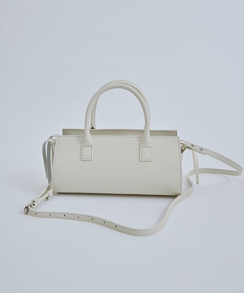 WILLFULLY（ウィルフリー）の「cylinder real leather mulch bag（ハンドバッグ・レディース・ブラック/ストーン/タン・FREE）」の6枚目の写真