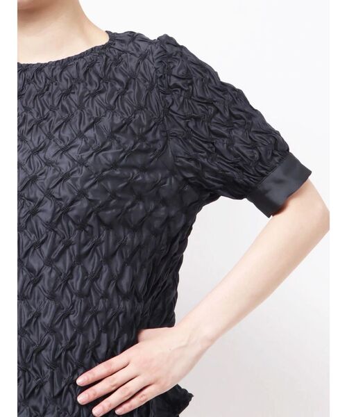 TONAL（トーナル）の「スモッキングシアーブラウス（シャツ/ブラウス・レディース・ネイビー/ベビーピンク/オフホワイト・MEDIUM）」の19枚目の写真