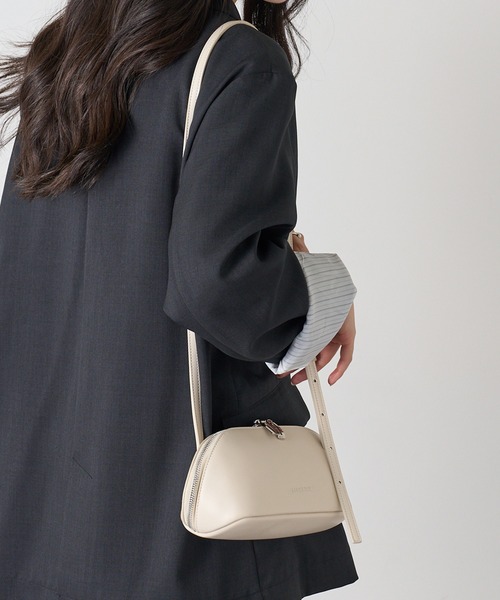 ADD CULUMN(アドカラム)の「【ADD CULUMN】 FIGRE POCHETTE A25W02B398(ショルダーバッグ・レディース・バーガンディー/ブラウン/アイボリー/カーキ/ブラック/グレー・FREE)」の11枚目の写真
