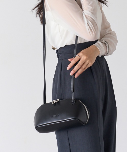 ADD CULUMN(アドカラム)の「【ADD CULUMN】 FIGRE POCHETTE A25W02B398(ショルダーバッグ・レディース・バーガンディー/ブラウン/アイボリー/カーキ/ブラック/グレー・FREE)」の8枚目の写真
