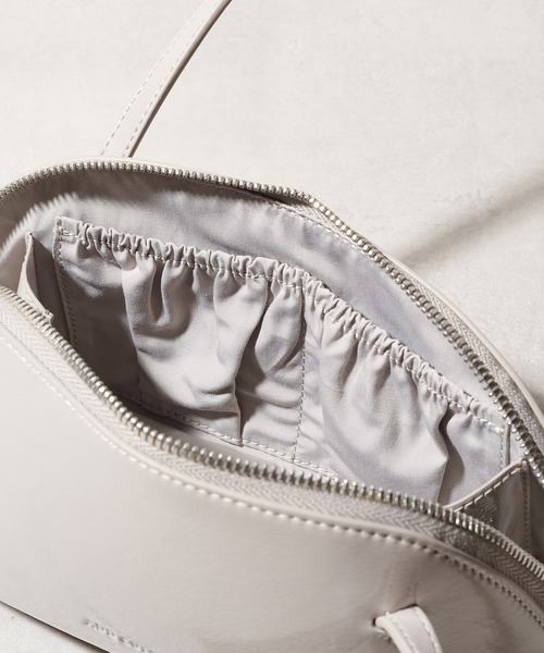 ADD CULUMN(アドカラム)の「【ADD CULUMN】 FIGRE POCHETTE A25W02B398(ショルダーバッグ・レディース・バーガンディー/ブラウン/アイボリー/カーキ/ブラック/グレー・FREE)」の21枚目の写真