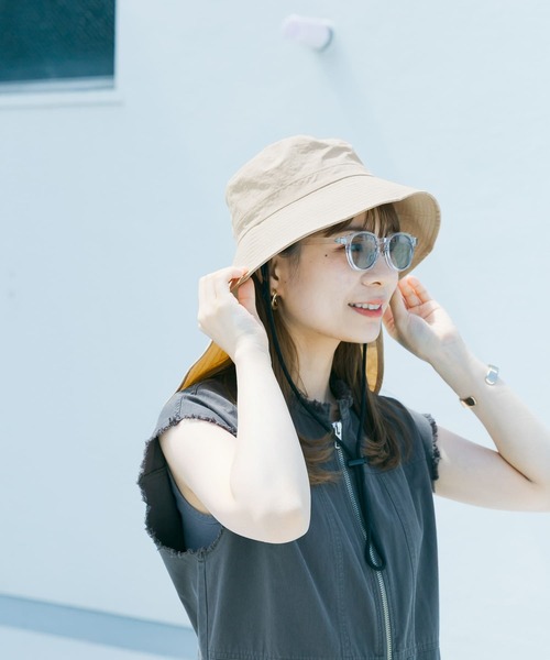 SMELLY（スメリー）の「『撥水/UVカット』サンシェードバケットハット（ハット・レディース・チャコールグレー/ベージュ・-）」の11枚目の写真