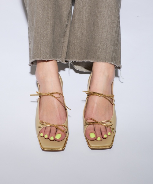 LE TALON（ルタロン）の「GRISE3cmレザーWナローリボンサンダル（サンダル・レディース・ホワイト/ブラック/ベージュ・SMALL/MEDIUM/X-LARGE/LARGE）」の9枚目の写真