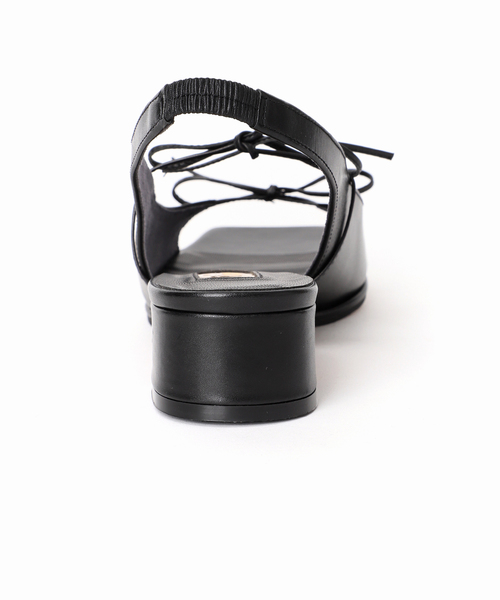 LE TALON（ルタロン）の「GRISE3cmレザーWナローリボンサンダル（サンダル・レディース・ホワイト/ブラック/ベージュ・SMALL/MEDIUM/X-LARGE/LARGE）」の11枚目の写真