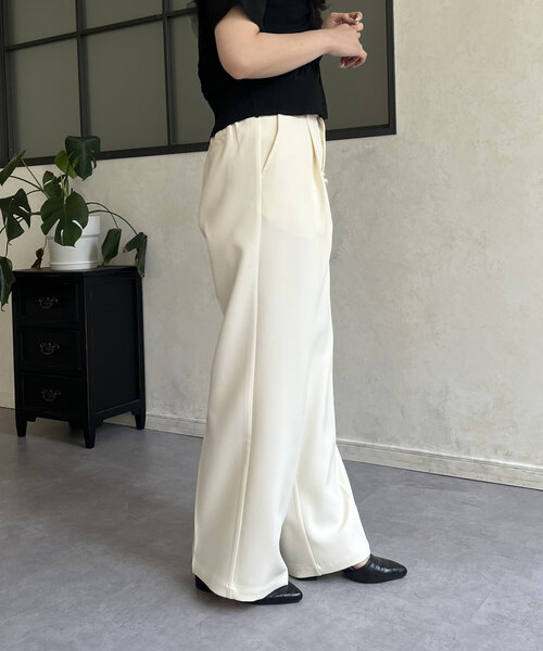 prose verse（プロズヴェール）の「ダブルクロスセンタープレスタックパンツ（その他パンツ・レディース・アイボリー・MEDIUM/PM/LARGE/PL）」の12枚目の写真