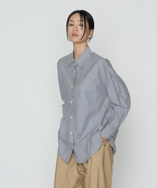 COMME CA（コムサ）の「タイプライターストライプ シャツ（シャツ/ブラウス・レディース・ネイビー/サックスブルー・FREE）」の7枚目の写真
