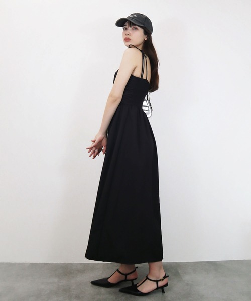 Reurie'（レウリィ）の「【ZOZO限定】カップ付きビスチェキャミワンピース／bustier cami onepiece キャミワンピ ロング丈 ロング丈 きれいめ フェミニン レディライク オケージョン シンプル ガーリー（ワンピース・レディース・ブラック/アイボリー・FREE）」の2枚目の写真