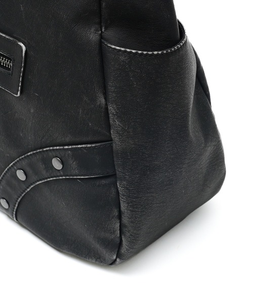 X-girl(エックスガール)の「METAL LABEL FAUX LEATHER BAG(ハンドバッグ・レディース・ブラック/ブラウン・ONE SIZE)」の11枚目の写真