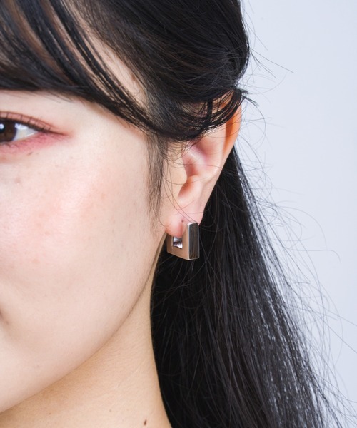 §*§様 Tom Wood シルバー ピアス(両耳用) 様 Tom Wood シルバー ピアス(両耳用) TOM WOOD｜トムウッドの