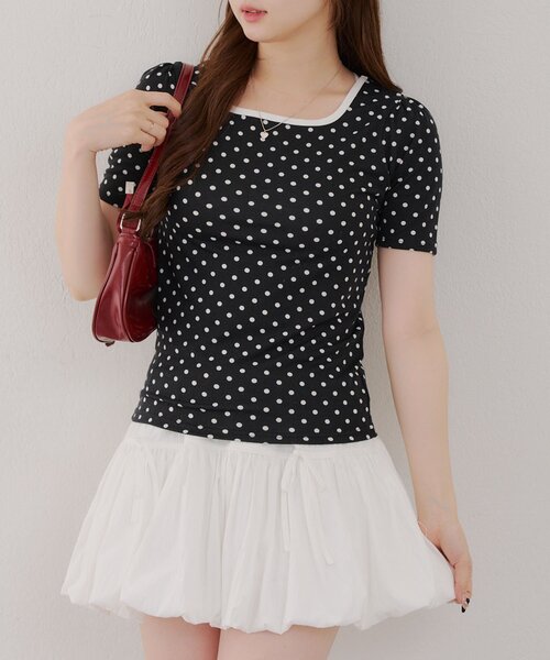 continuer de NICE CLAUP（コンティニューデナイスクラップ）の「2WAYリンガードット柄T（Tシャツ/カットソー・レディース・ブラック/オフホワイト・FREE）」の15枚目の写真