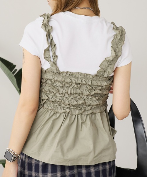 ROOPTOKYO(ループトウキョウ)の「Ruffle Shirring Cami Top / フリルシャーリング キャミトップス 秋物 秋服 2026年秋冬(キャミソール・レディース・ホワイト/グリーン/ネイビー・FREE)」の10枚目の写真