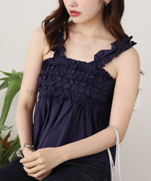 ROOPTOKYO(ループトウキョウ)の「Ruffle Shirring Cami Top / フリルシャーリング キャミトップス 秋物 秋服 2026年秋冬(キャミソール・レディース・ホワイト/グリーン/ネイビー・FREE)」の16枚目の写真