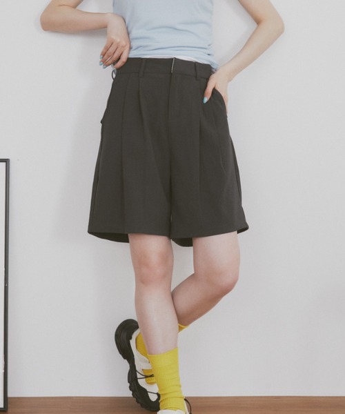 MERLOT（メルロー）の「タックハーフスラックス（スラックス・レディース・ブラック/チャコールグレー・FREE）」の2枚目の写真