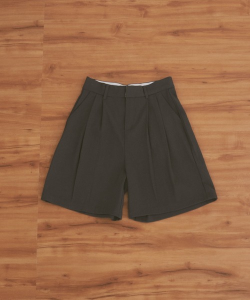 MERLOT（メルロー）の「タックハーフスラックス（スラックス・レディース・ブラック/チャコールグレー・FREE）」の4枚目の写真