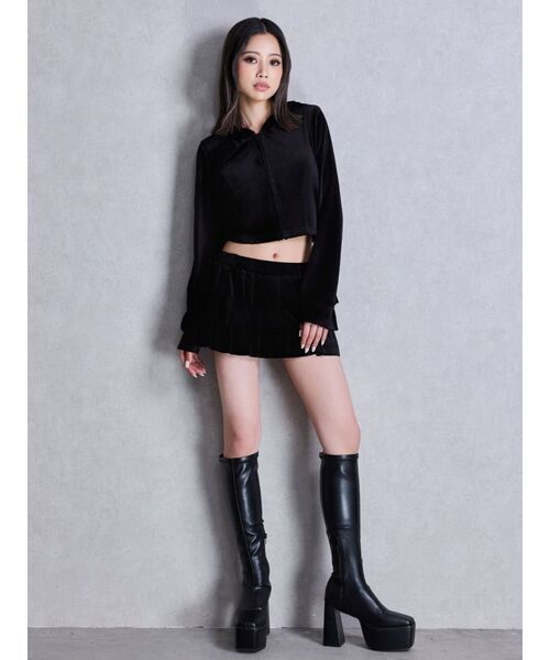 GYDA（ジェイダ）の「Velourフリルショートパンツ（その他パンツ・レディース・アイボリー/ブラック/カーキ・FREE）」の10枚目の写真