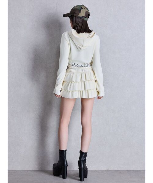 GYDA（ジェイダ）の「Velourフリルショートパンツ（その他パンツ・レディース・アイボリー/ブラック/カーキ・FREE）」の17枚目の写真