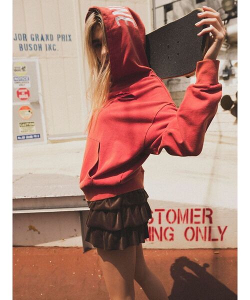 GYDA（ジェイダ）の「Velourフリルショートパンツ（その他パンツ・レディース・アイボリー/ブラック/カーキ・FREE）」の22枚目の写真