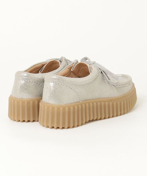 Clarks(クラークス)の「Torhill Bee / トーヒルビー(シルバー)(モカシン/デッキシューズ・レディース・シルバー・UK6/UK5.5/UK5/UK4.5/UK4/UK3.5/UK3)」の8枚目の写真