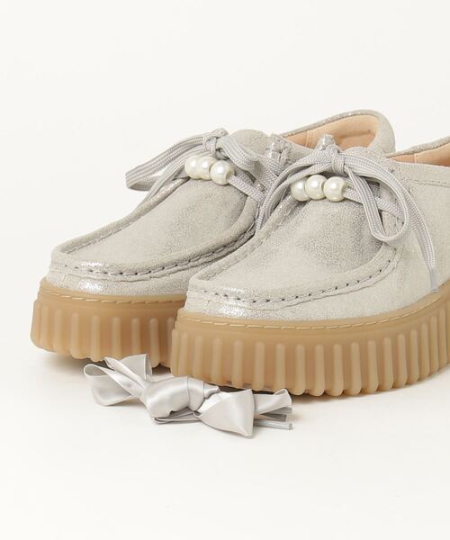 Clarks(クラークス)の「Torhill Bee / トーヒルビー(シルバー)(モカシン/デッキシューズ・レディース・シルバー・UK6/UK5.5/UK5/UK4.5/UK4/UK3.5/UK3)」の10枚目の写真