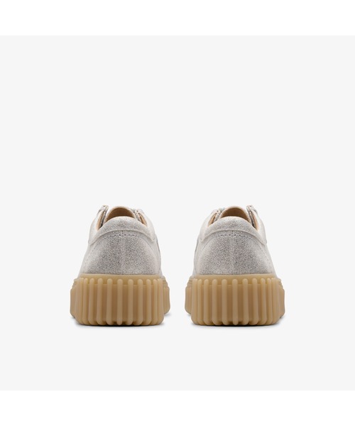 Clarks(クラークス)の「Torhill Bee / トーヒルビー(シルバー)(モカシン/デッキシューズ・レディース・シルバー・UK6/UK5.5/UK5/UK4.5/UK4/UK3.5/UK3)」の5枚目の写真