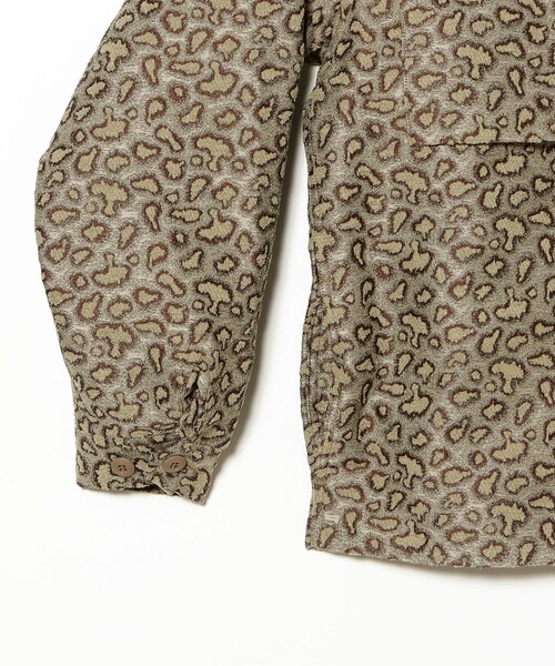 BEAMS PLUS（ビームスプラス）の「カモ ジャカード ミリタリー シャツ ジャケット（ブルゾン・メンズ・カーキ/ブラウン・S/M/L/XL）」の5枚目の写真