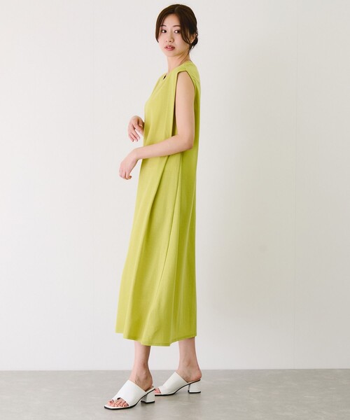 Jayro（ジャイロ）の「カノコ肩タックフレアワンピース（ワンピース・レディース・ブラック/グレー系その他/イエロー/キャメル・FREE）」の18枚目の写真