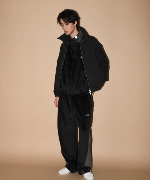 SUPERTHANKS（スーパーサンクス）の「ベロアコンビネーション ワイドパンツVelour Panel Wide Pants（その他パンツ・メンズ・ブラウン/ブラック×グレー/ブラック×ブラック・S/L/M）」の5枚目の写真
