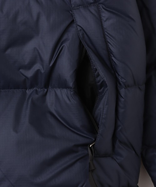 THE NORTH FACE(ザノースフェイス)の「THE NORTH FACE Womens Short Nuptse Jacket / ザ・ノース・フェイス ウィメンズ ショート ヌプシ ジャケット(ダウンジャケット/コート・レディース・カーキ/ブラック/ネイビー/ピンク・S/M/L)」の9枚目の写真
