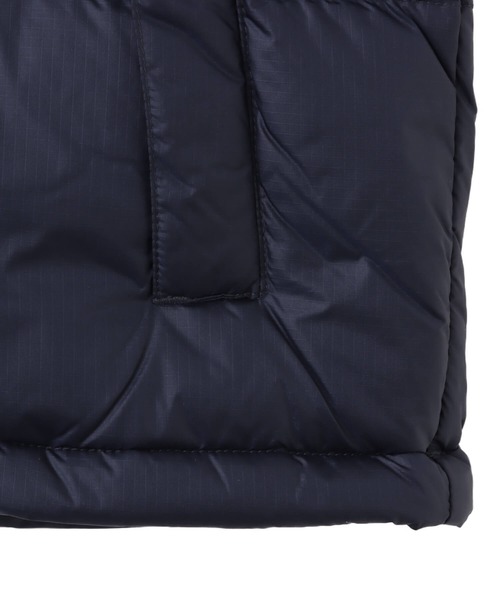 THE NORTH FACE(ザノースフェイス)の「THE NORTH FACE Womens Short Nuptse Jacket / ザ・ノース・フェイス ウィメンズ ショート ヌプシ ジャケット(ダウンジャケット/コート・レディース・カーキ/ブラック/ネイビー/ピンク・S/M/L)」の11枚目の写真