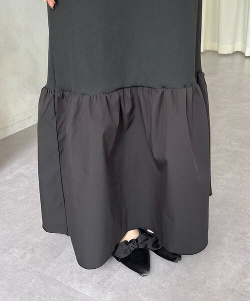 prose verse（プロズヴェール）の「フリルスリーブカットリブマーメイドワンピース（ワンピース・レディース・ブラック・PL/PM/LARGE/MEDIUM）」の2枚目の写真